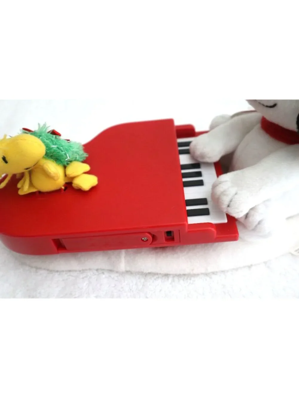 NWT Hallmark Swingin Snoopy Piano Woodstock Christmas Musical TESTED Plush